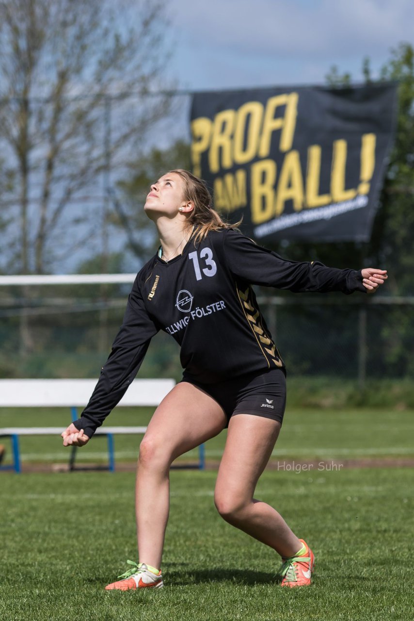 Bild 200 - Faustball Frauen Wiemersdorf